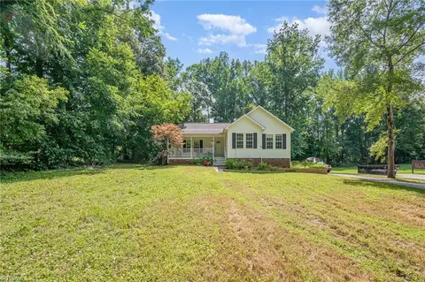7472 Cypress Dr, Graham, NC 27253