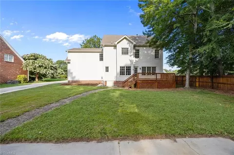 Exterior - 4100 Braddock Rd, High Point, NC 27265 photo 5 of 9
