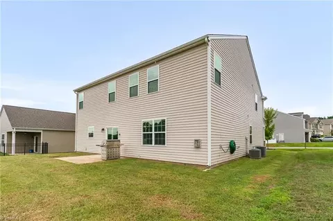 Exterior - 7013 Quarter Horse Dr, Trinity, NC 27370 photo 3 of 5