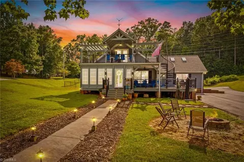 1191 Wafford Cir, Lexington, NC 27292