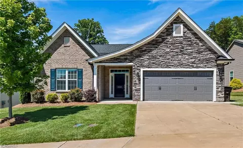3842 Rutherford Ct, Winston Salem, NC 27106