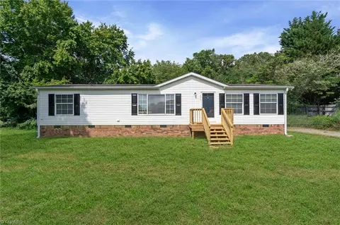 5810 S Nc Highway 66, King, NC 27021