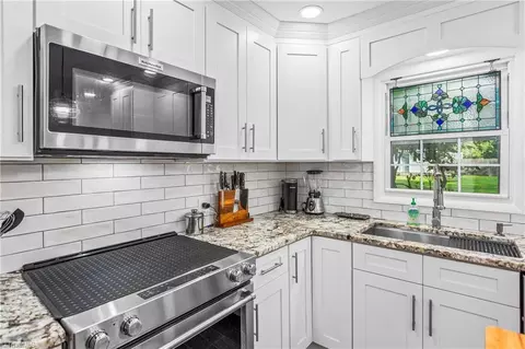 Kitchen - 3740 Jill Dr, Trinity, NC 27370 photo 5 of 7