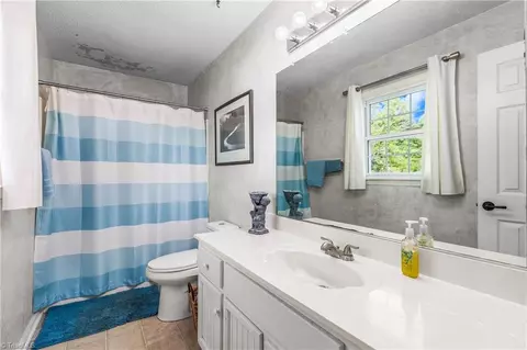 Bath - 3740 Jill Dr, Trinity, NC 27370 photo 2 of 2