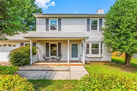 2801 Chillon Ct, Greensboro, NC 27407