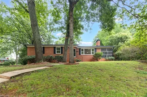 2743 Melinda Dr, Winston Salem, NC 27103