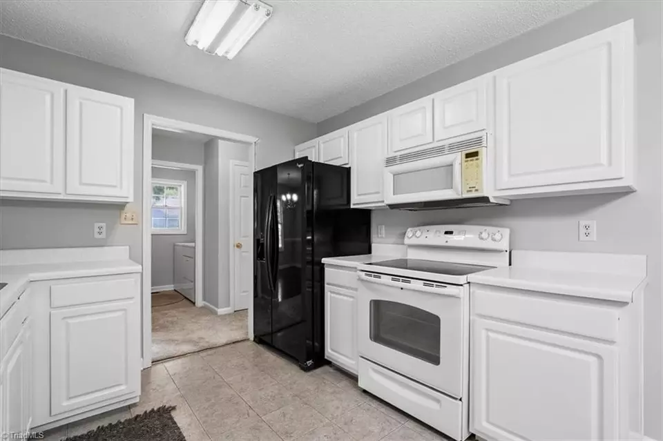 Kitchen - 3018 Karlingdale Dr, Greensboro, NC 27455 photo 1 of 2