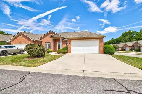 417 Northbridge Dr, High Point, NC 27265