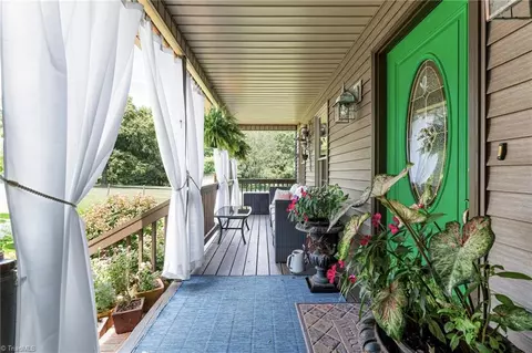 7472 Middlestream Rd, Browns Summit, NC 27214 photo 10