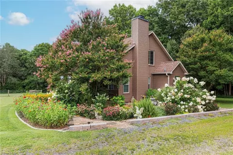 7472 Middlestream Rd, Browns Summit, NC 27214 photo 5