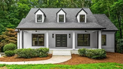 5116 Hedrick Dr, Greensboro, NC 27410