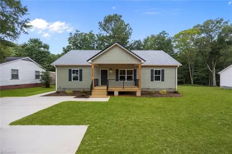 2230 Burch Bridge Rd, Burlington, NC 27217