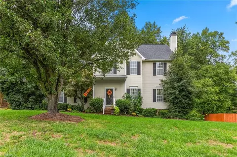 3792 Northumberland Dr, Greensboro, NC 27406