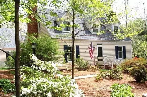 4506 Orleans Dr, Greensboro, NC 27409