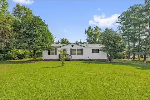 552 Nc Highway 87, Reidsville, NC 27320