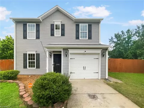 2006 Landon Ct, Burlington, NC 27217