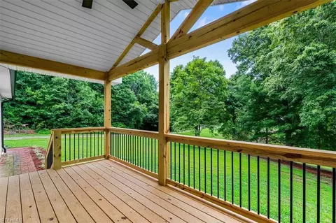 6517 Welborn Rd, Trinity, NC 27370 photo 4