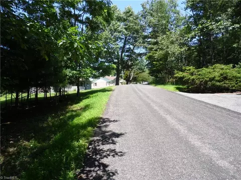 tbd Hickory View Dr, Sparta, NC 28675 photo 8