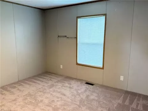 6064 Nc Highway 66, King, NC 27021 photo 22