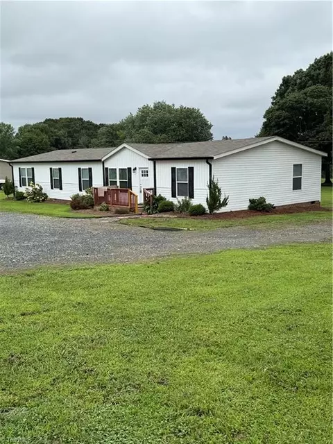 6064 Nc Highway 66, King, NC 27021 photo 33