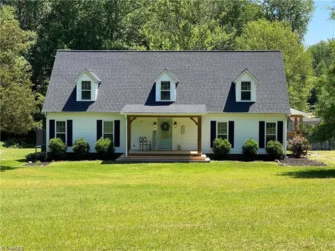 347 Ed Everhart Rd, Winston Salem, NC 27107