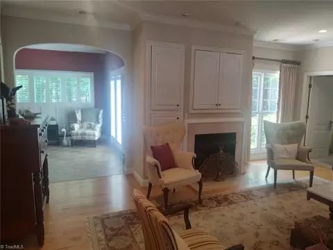 4134 Coachmans Ct, High Point, NC 27265 photo 3