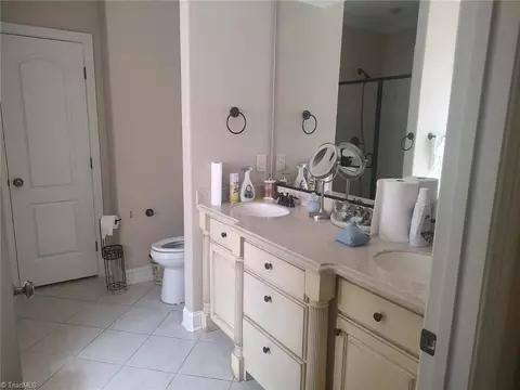 4134 Coachmans Ct, High Point, NC 27265 photo 15