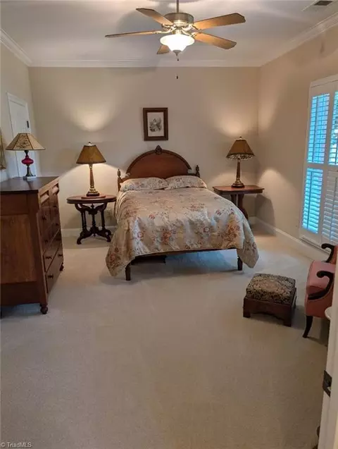 4134 Coachmans Ct, High Point, NC 27265 photo 10