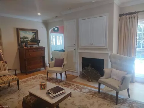 4134 Coachmans Ct, High Point, NC 27265 photo 4