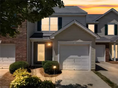 7735 Oliver Park Dr, Whitsett, NC 27377