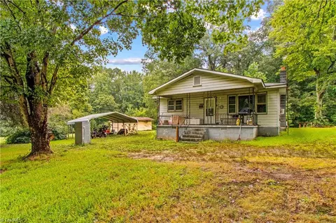1425 King Rd, Salisbury, NC 28146