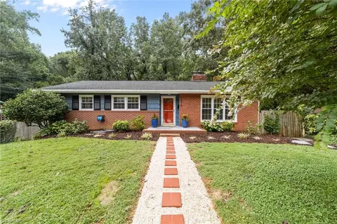 2618 Alderney Ln, Winston Salem, NC 27103