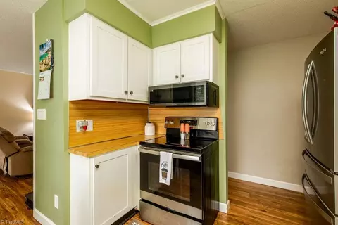 Kitchen - 7008 Welborn Rd, Trinity, NC 27370 photo 2 of 3
