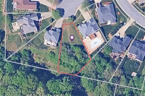 1005 Pinehurst Ct W, Clemmons, NC 27012