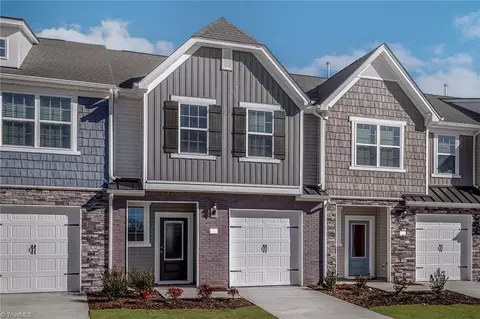 2114 Willow Glen Dr, Graham, NC 27253