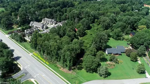 1927 Fleming Rd, Greensboro, NC 27410
