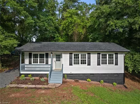 501 Overby St, Eden, NC 27288