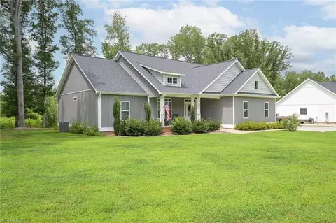 2590 S Nc Highway 801, Advance, NC 27006