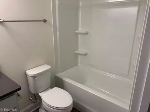 Bath - 1569 Oakbluffs Dr, Colfax, NC 27235 photo 2 of 3