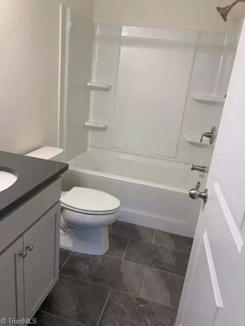 Bath - 1569 Oakbluffs Dr, Colfax, NC 27235 photo 1 of 3