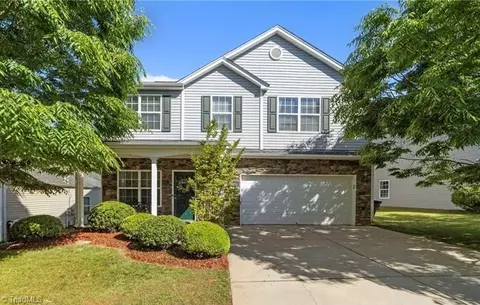 4103 Pepperbush Dr, Greensboro, NC 27405