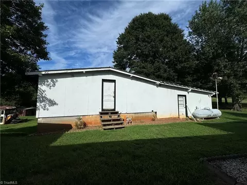 11684 Austin Traphill Rd, Traphill, NC 28685 photo 13