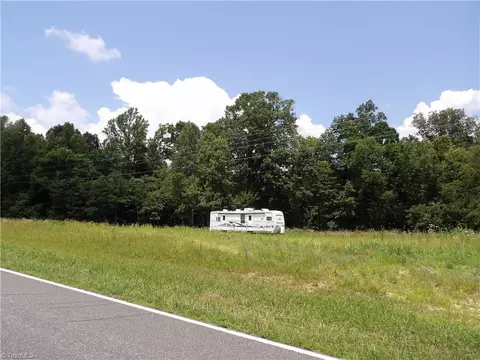 1934 N Nc Highway 66, Westfield, NC 27053