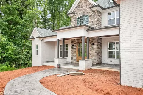 Exterior - 8015 Cranston Ct, Oak Ridge, NC 27310 photo 5 of 8