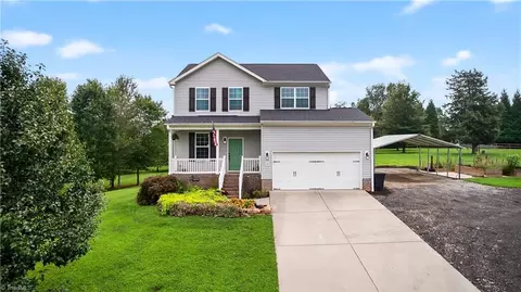 6380 Nolichucky Dr, Walkertown, NC 27051