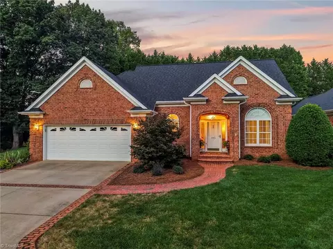 185 Ashton Place Cir, Winston Salem, NC 27106