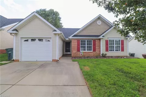 5614 Sycamore Glen Rd, Greensboro, NC 27405