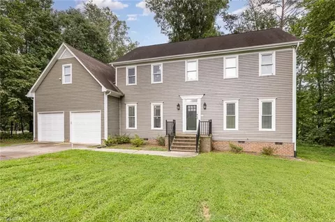 4711 Weston Brooke Trl, Kernersville, NC 27284