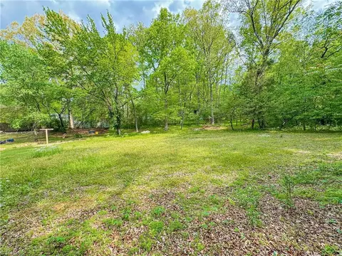 Exterior - 5326 Nola St, Trinity, NC 27370 photo 4 of 9