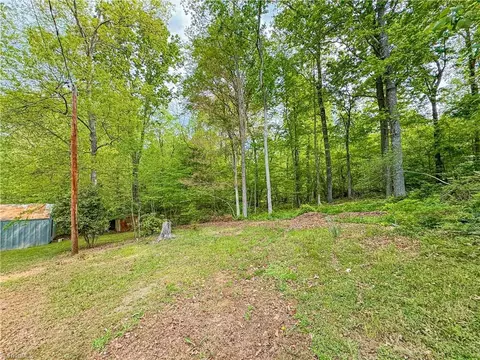 Exterior - 5326 Nola St, Trinity, NC 27370 photo 3 of 9